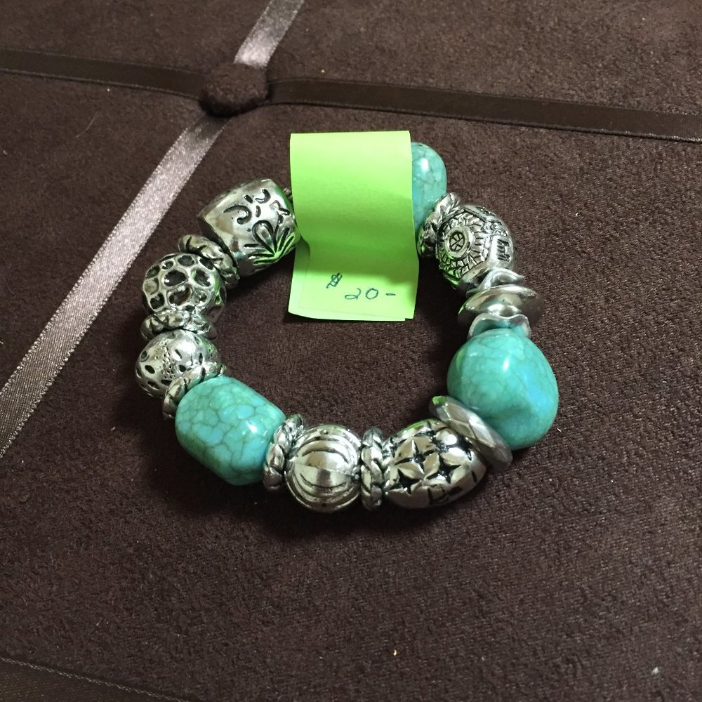 Tibetan Bracelet - stretch Fashion Jewelry